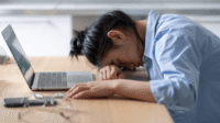 Sering Tidak Disadari, Ini Tanda Alami Academic Burnout